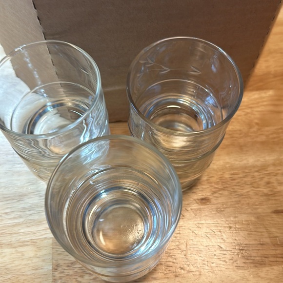 Princess House Set of 6 Vintage Embossed Punch Glasses - Picture 7 of 8